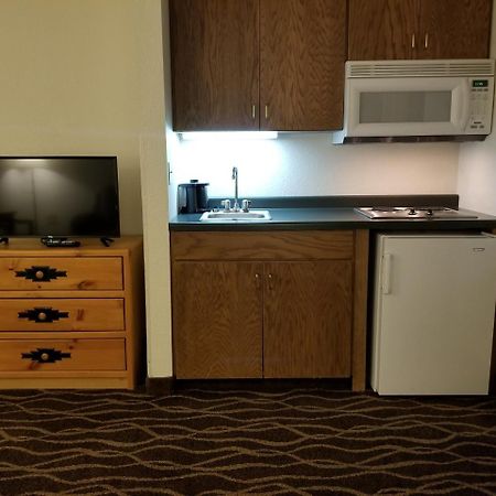 Boarders Inn & Suites By Cobblestone Hotels - Wautoma Luaran gambar