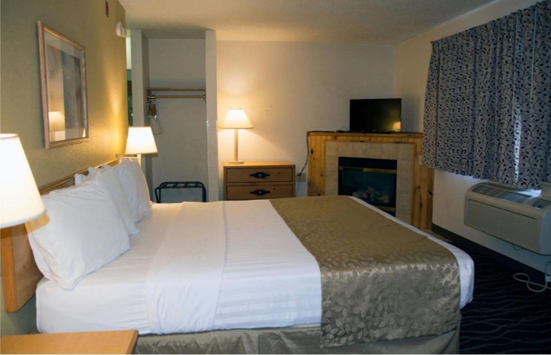 Boarders Inn & Suites By Cobblestone Hotels - Wautoma Luaran gambar